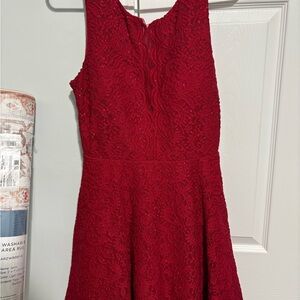 Chic Red Lace Sleeveless Mini Dress